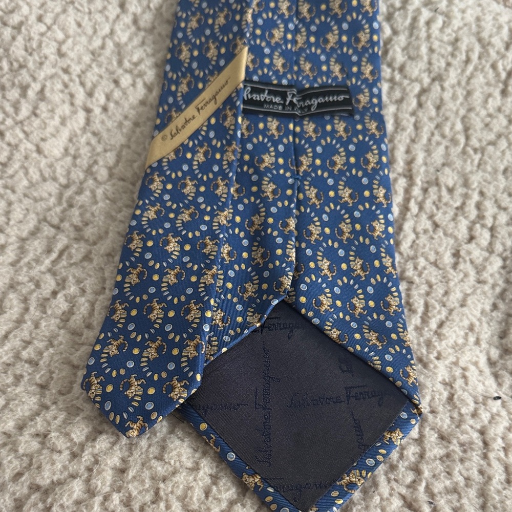 Salvatore Ferragamo Navy and Gold Floral Tie